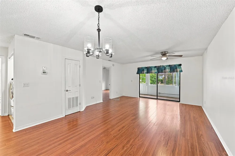 304 KELSEY WAY Sun City Center, FL 33573