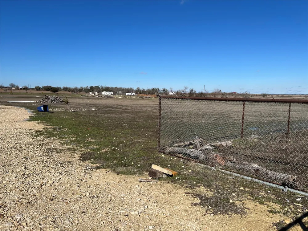 1300 County Road 217 Florence, TX 76527