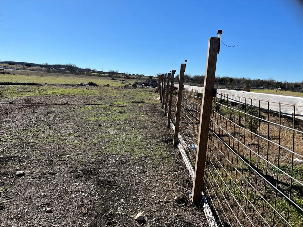 1300 County Road 217 Florence, TX 76527