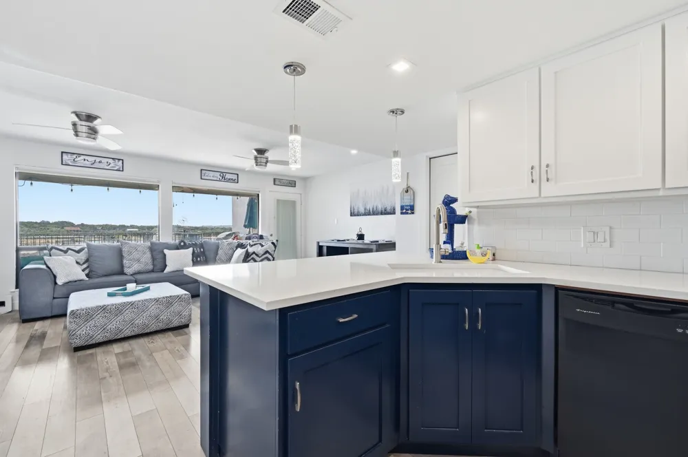 1601 Judy Lynn Drive #106 Spicewood, TX 78669