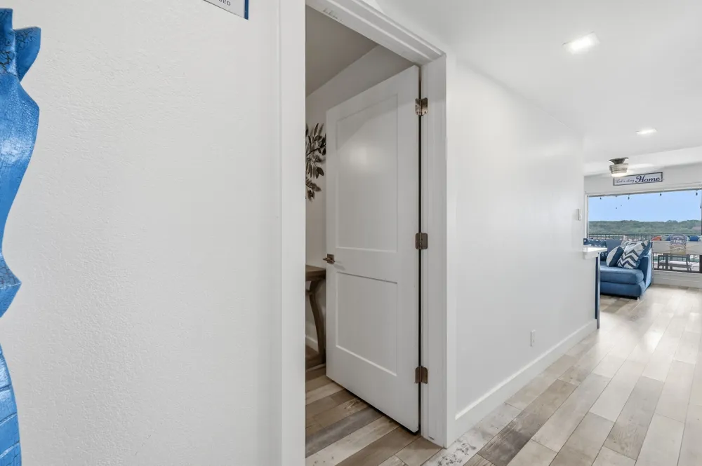 1601 Judy Lynn Drive #106 Spicewood, TX 78669