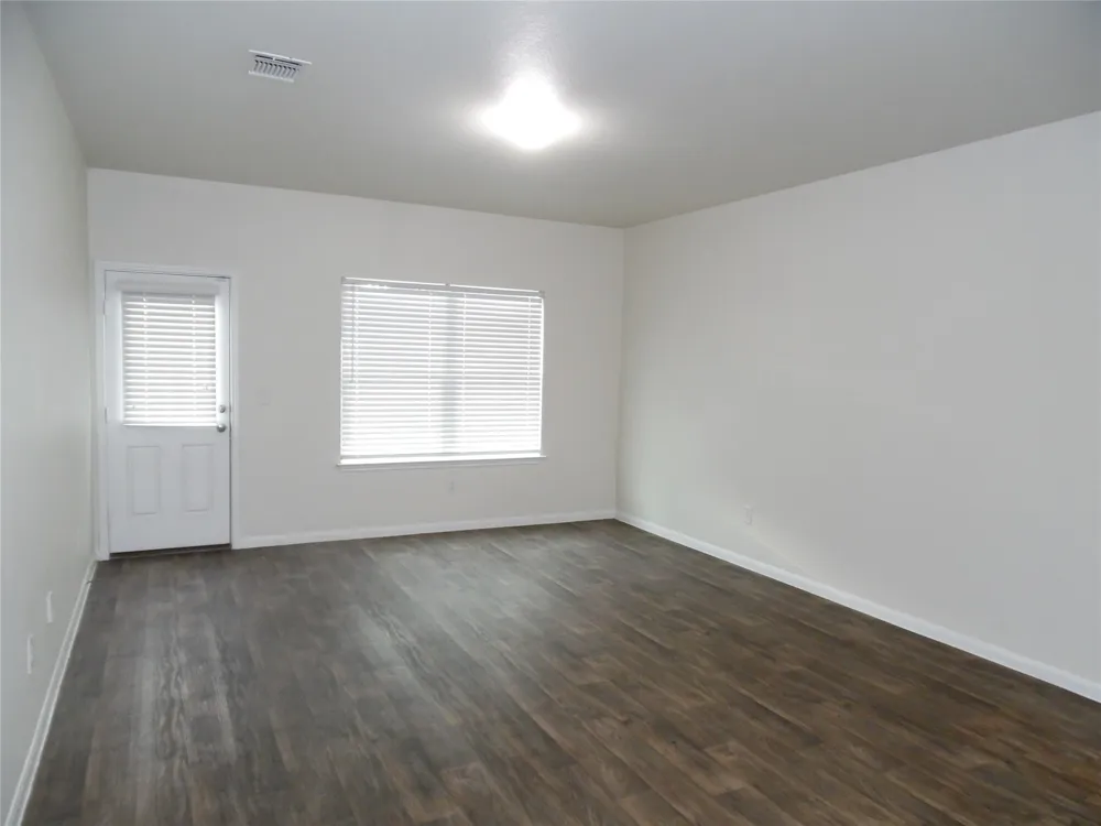 3010 Tilmon Lane Austin, TX 78725