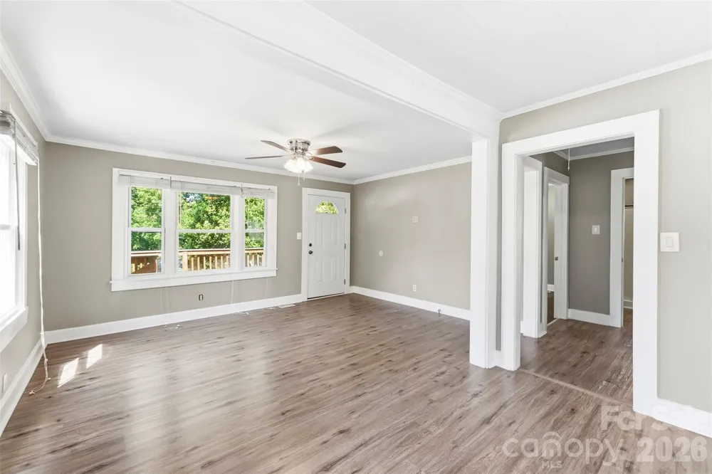 816 S Weldon Street Gastonia, NC 28052