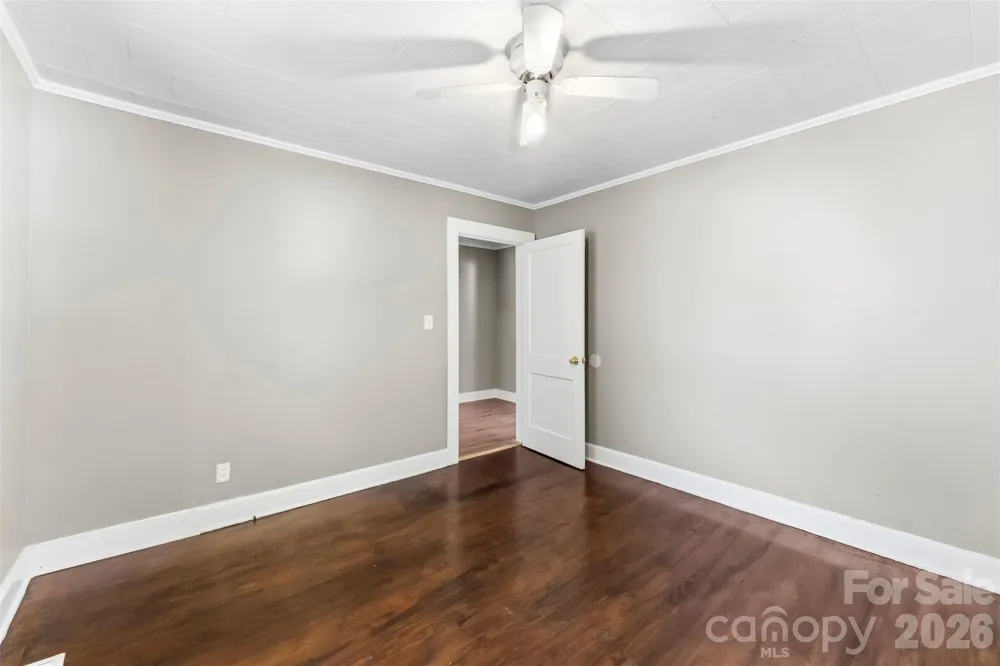 816 S Weldon Street Gastonia, NC 28052