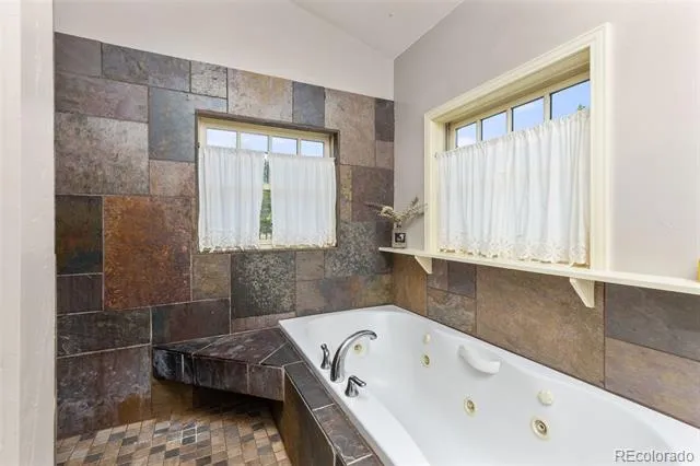 25 Shoshoni Way Nederland, CO 80466