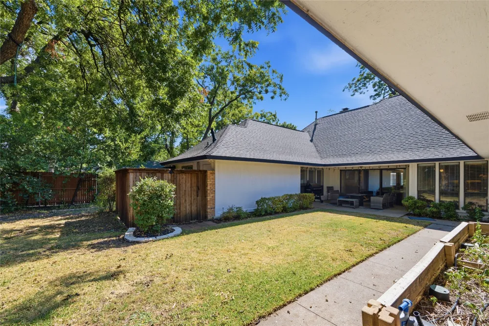 3005 Glasgow Drive Arlington, TX 76015