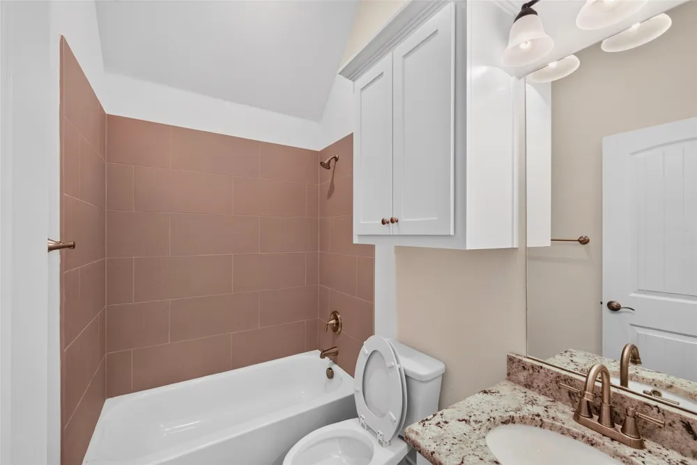 8507 Christie Lane Greenville, TX 75402