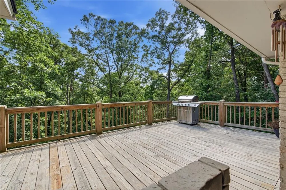 2251 Skyline Drive Gainesville, GA 30501