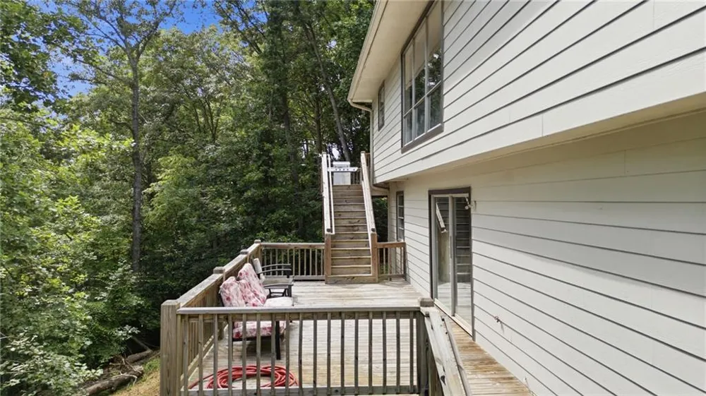 2251 Skyline Drive Gainesville, GA 30501
