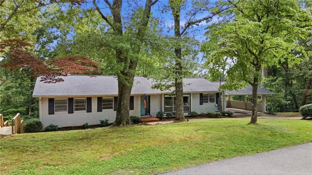 2251 Skyline Drive Gainesville, GA 30501