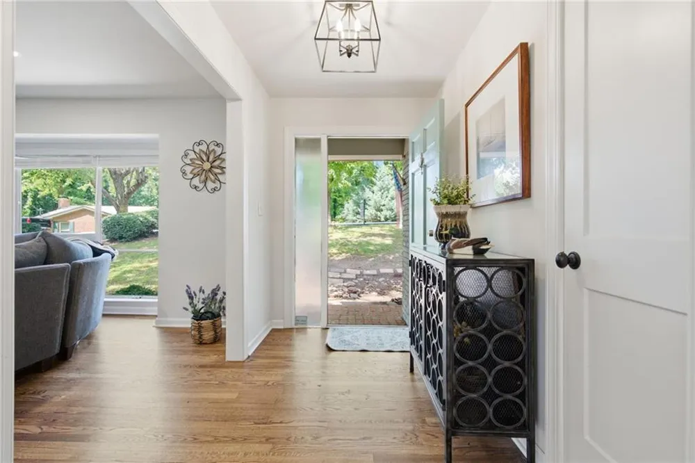 2251 Skyline Drive Gainesville, GA 30501