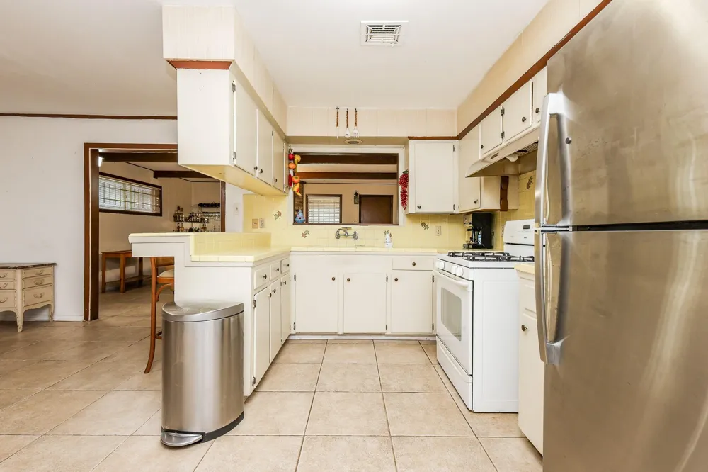 6834 Hendon Lane Houston, TX 77074