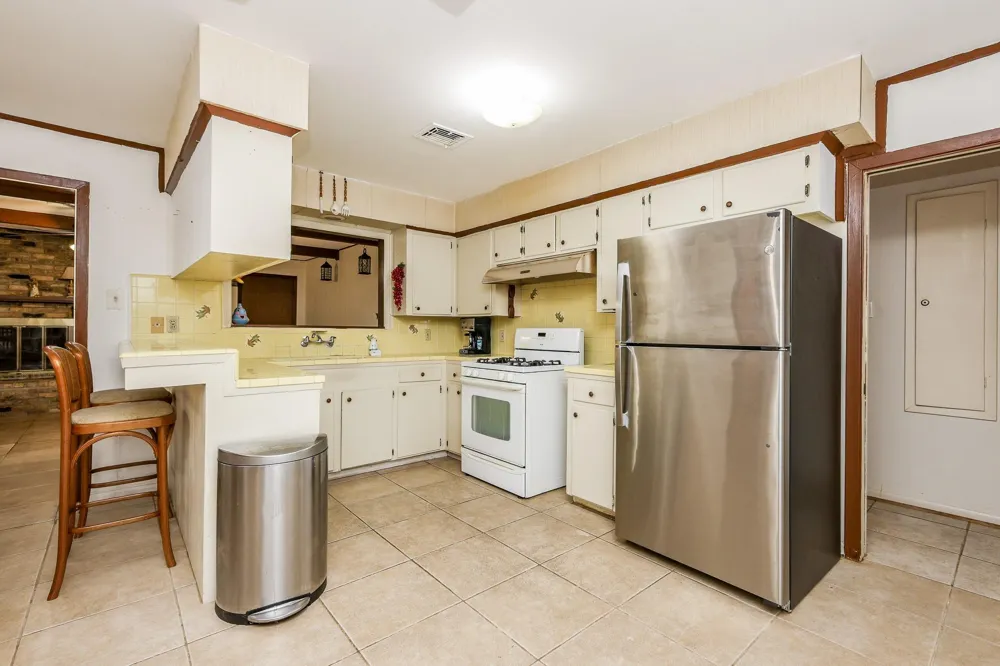 6834 Hendon Lane Houston, TX 77074