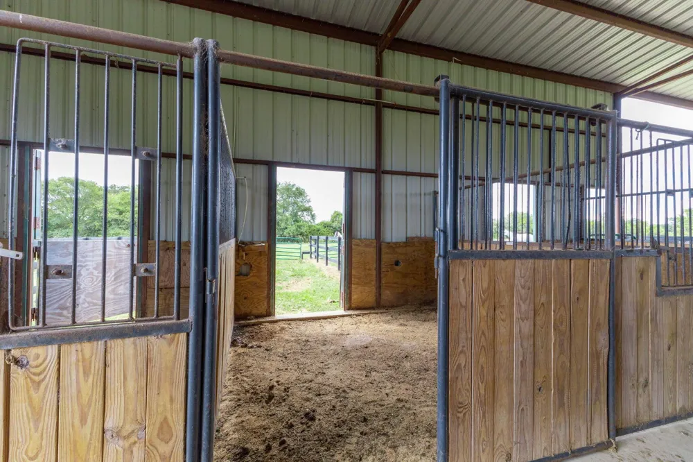 28565 Mellman Road Hempstead, TX 77445