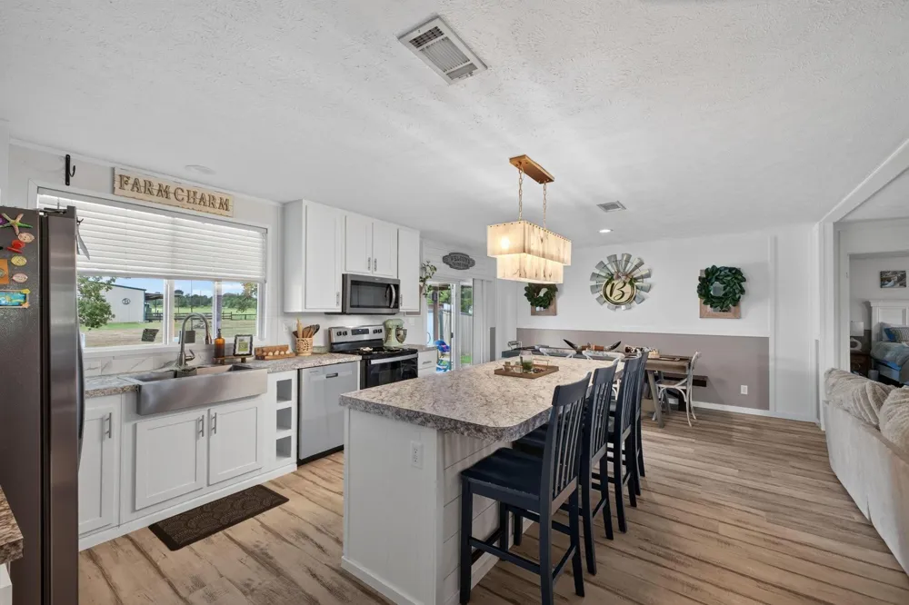28565 Mellman Road Hempstead, TX 77445