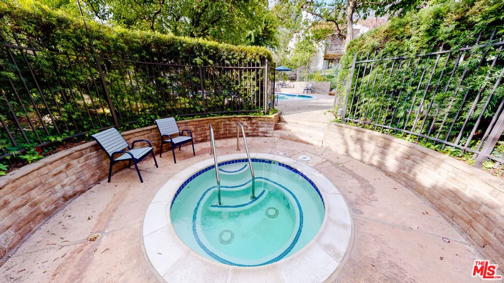 21821 BURBANK BOULEVARD #139 Woodland Hills, CA 91367