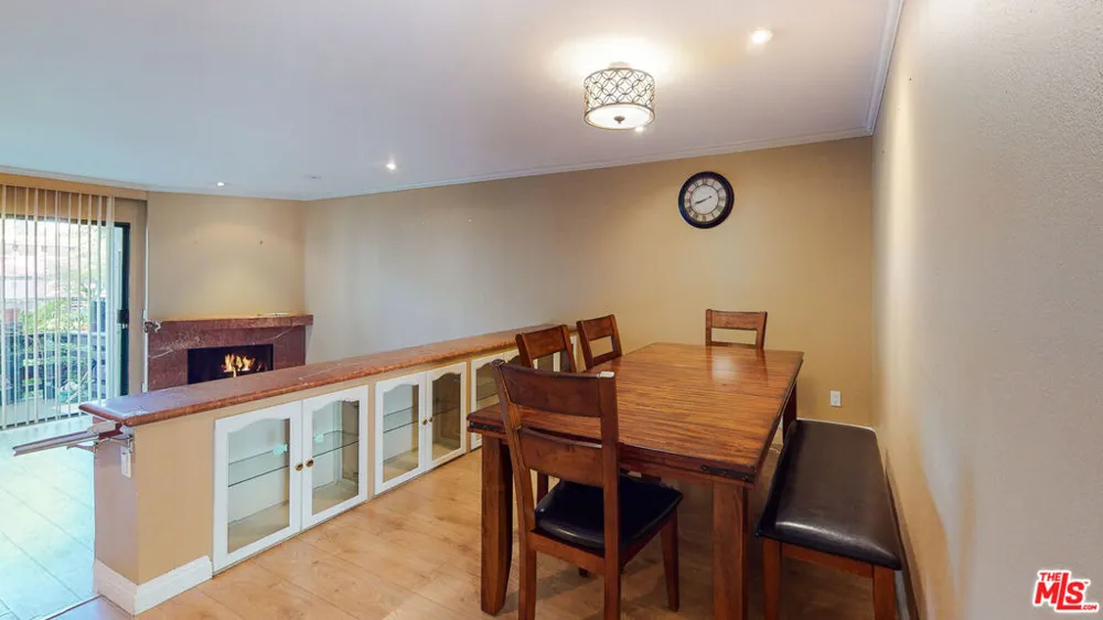 21821 BURBANK BOULEVARD #139 Woodland Hills, CA 91367