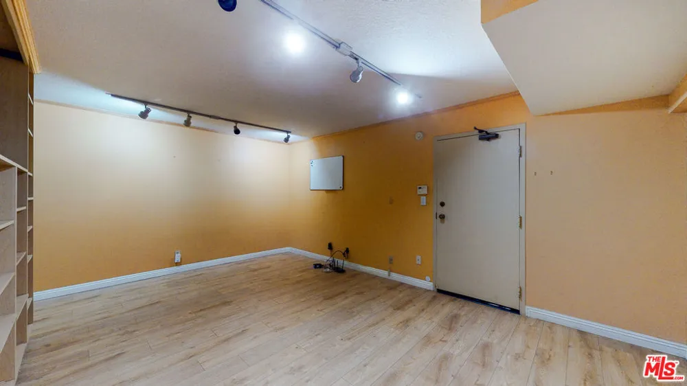 21821 BURBANK BOULEVARD #139 Woodland Hills, CA 91367