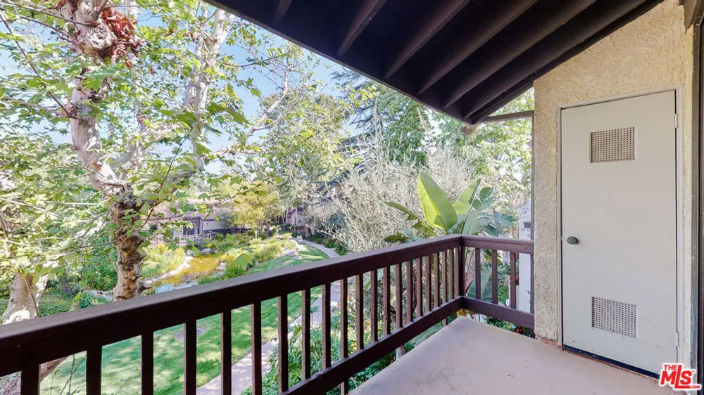 21821 BURBANK BOULEVARD #139 Woodland Hills, CA 91367