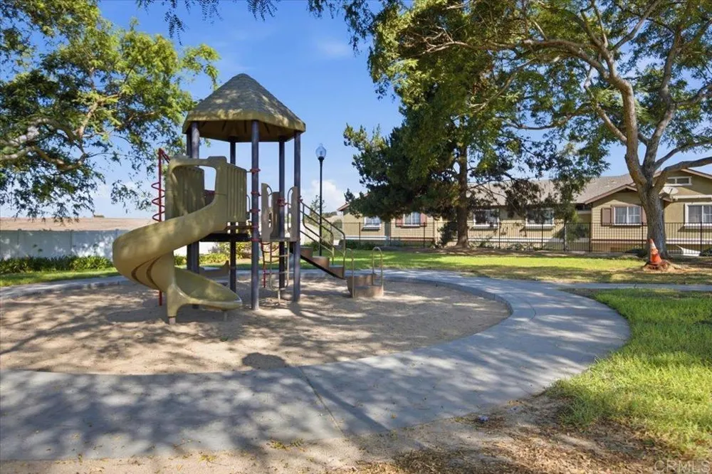 1236 Aruba #8 Chula Vista, CA 91915
