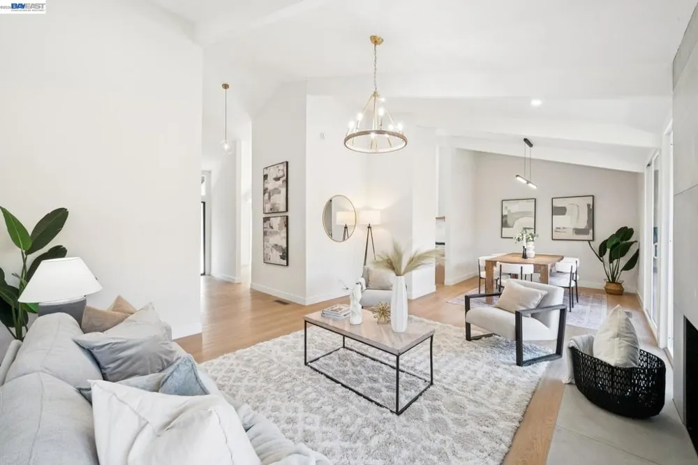 447 Estado Way Novato, CA 94945