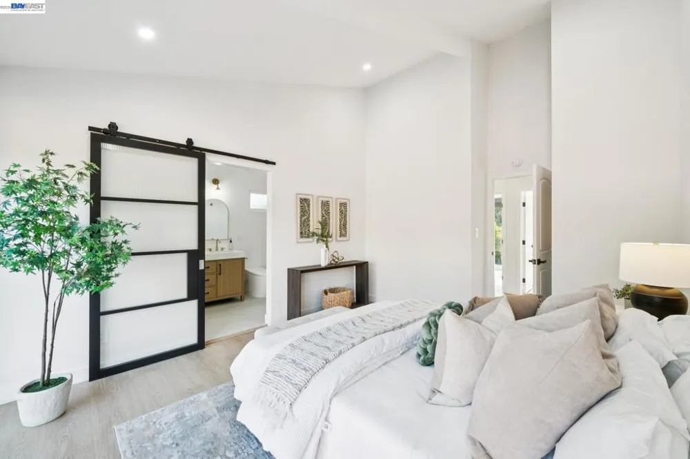 447 Estado Way Novato, CA 94945