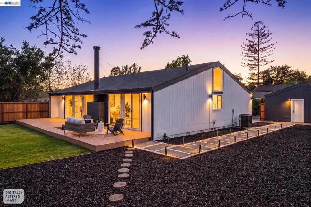 447 Estado Way Novato, CA 94945