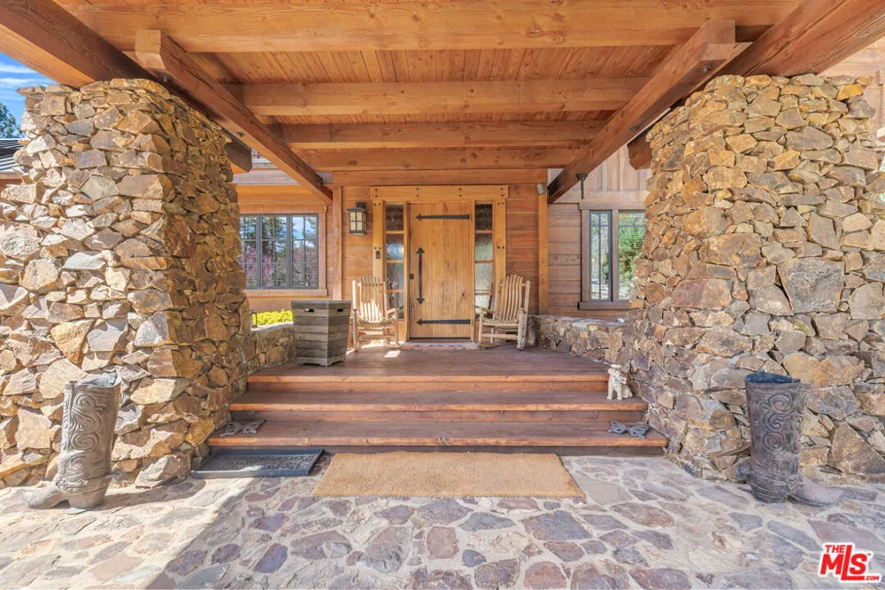 35849 Butterfly Peak Road Mountain Center, CA 92561