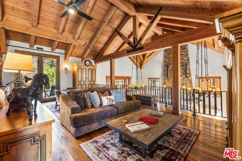 35849 Butterfly Peak Road Mountain Center, CA 92561