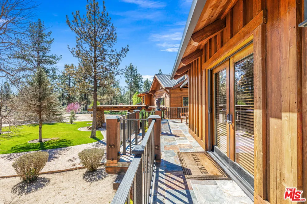 35849 Butterfly Peak Road Mountain Center, CA 92561