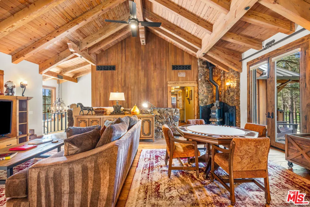 35849 Butterfly Peak Road Mountain Center, CA 92561