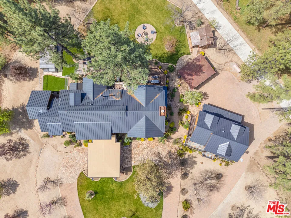 35849 Butterfly Peak Road Mountain Center, CA 92561