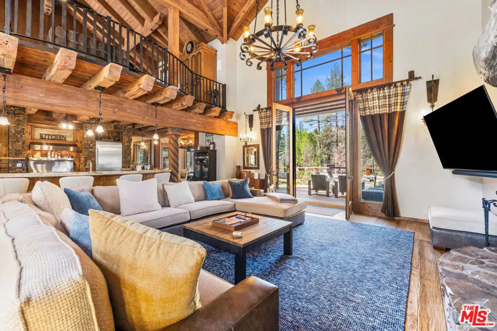 35849 Butterfly Peak Road Mountain Center, CA 92561