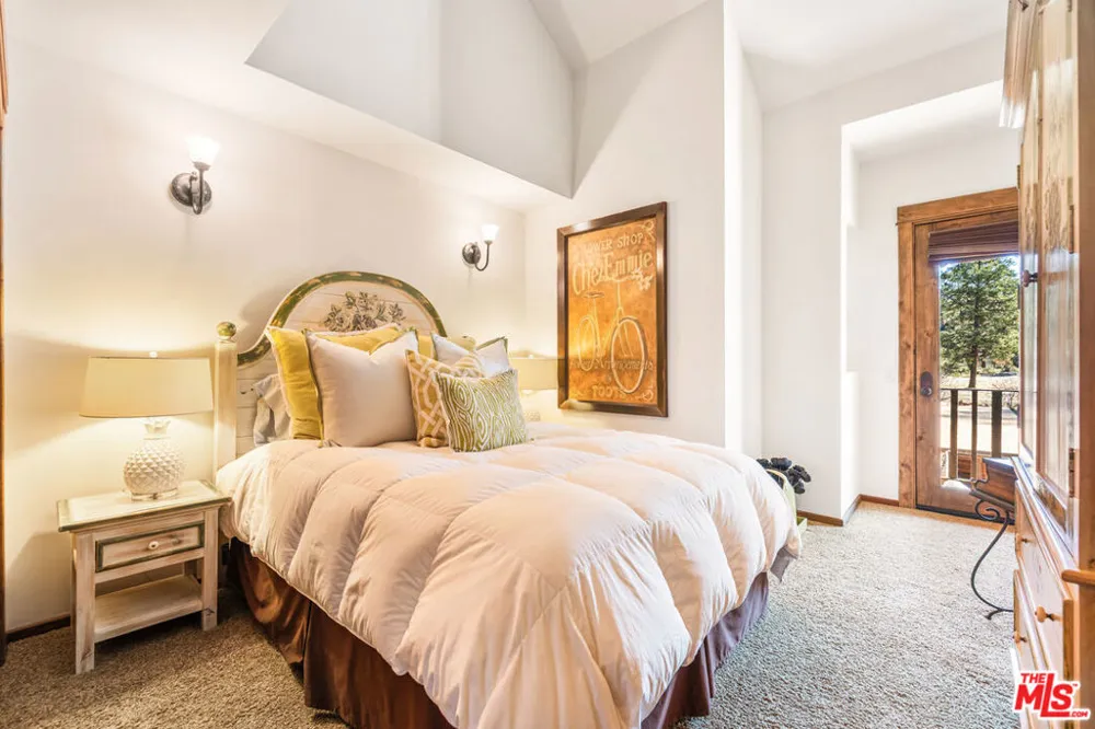 35849 Butterfly Peak Road Mountain Center, CA 92561