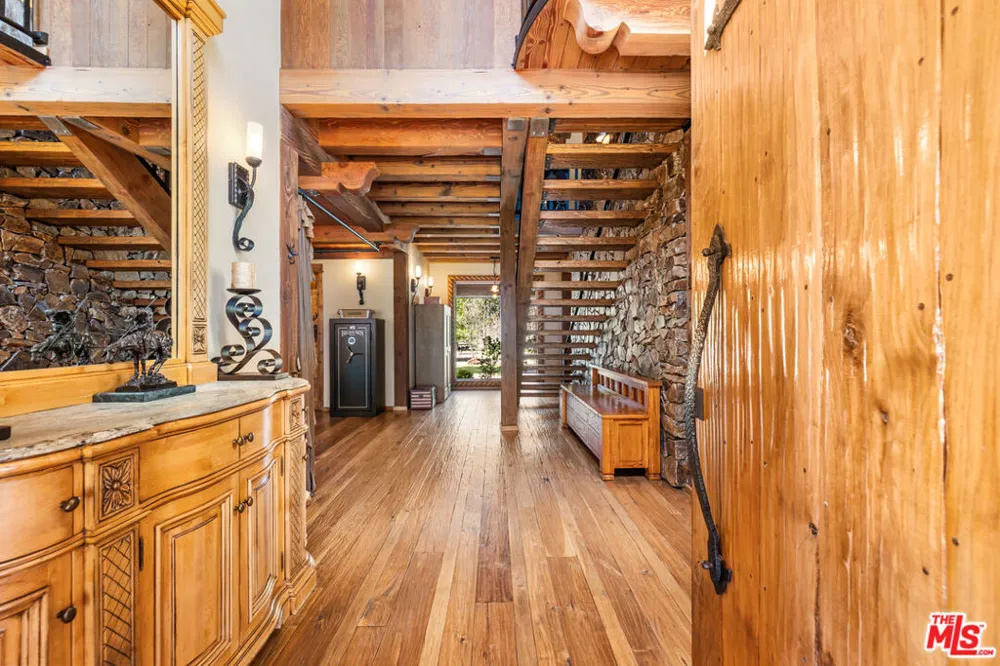 35849 Butterfly Peak Road Mountain Center, CA 92561