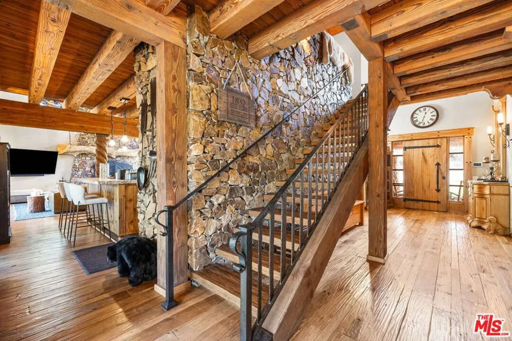 35849 Butterfly Peak Road Mountain Center, CA 92561