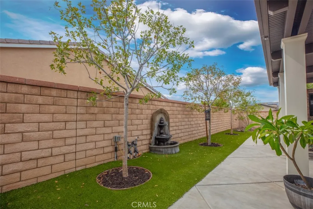30583 Red Cloud Way Menifee, CA 92584