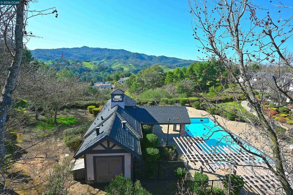 137 Haslemere Lafayette, CA 94549