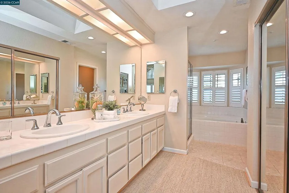 137 Haslemere Lafayette, CA 94549