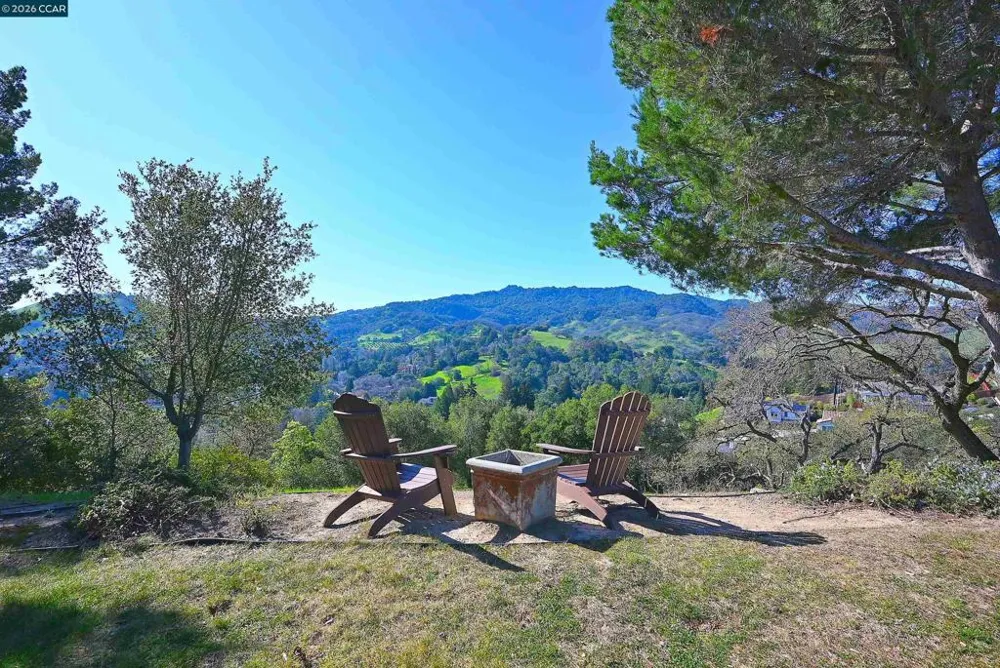 137 Haslemere Lafayette, CA 94549