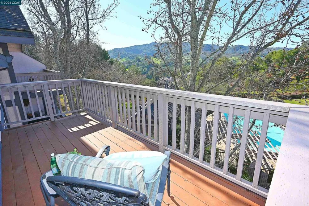 137 Haslemere Lafayette, CA 94549