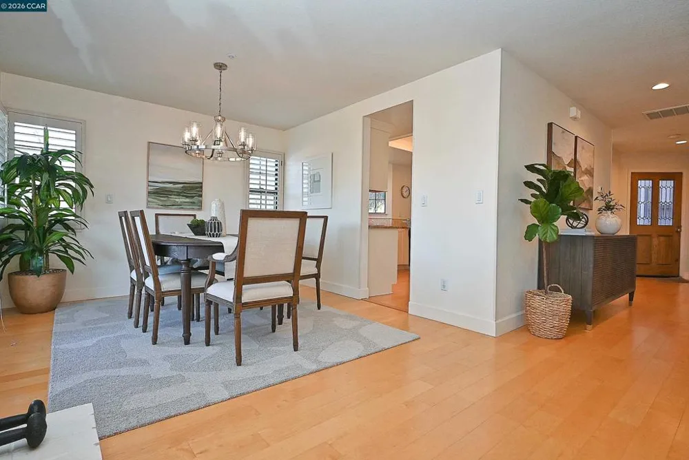 137 Haslemere Lafayette, CA 94549