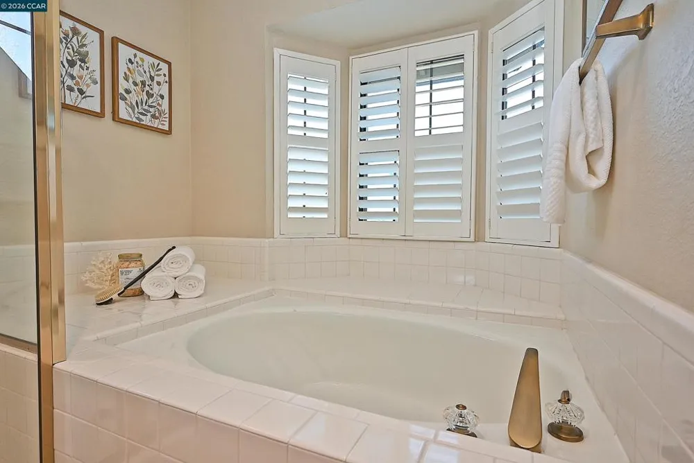 137 Haslemere Lafayette, CA 94549