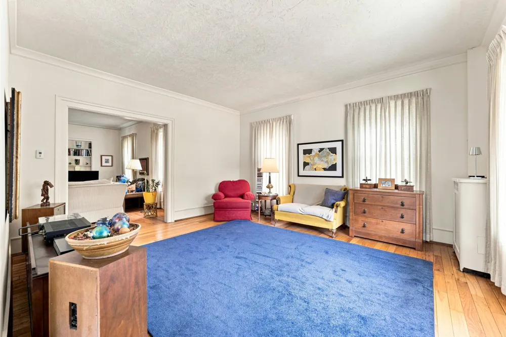537 W Green Street Hastings, MI 49058