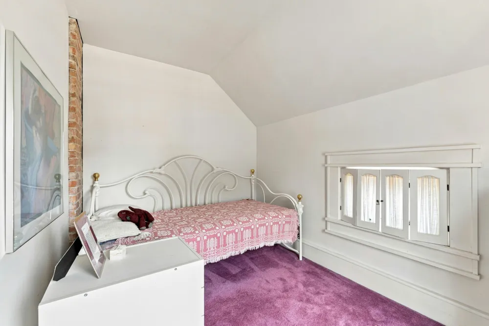 537 W Green Street Hastings, MI 49058