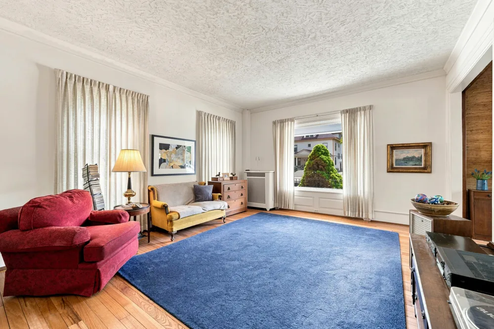 537 W Green Street Hastings, MI 49058