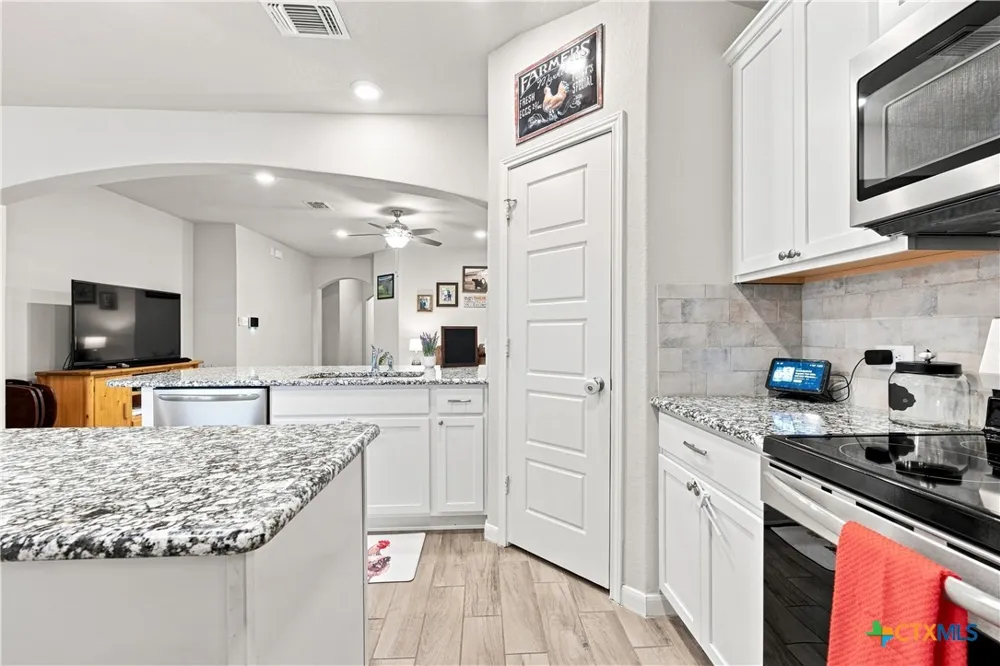 2298 Falcon Way New Braunfels, TX 78130