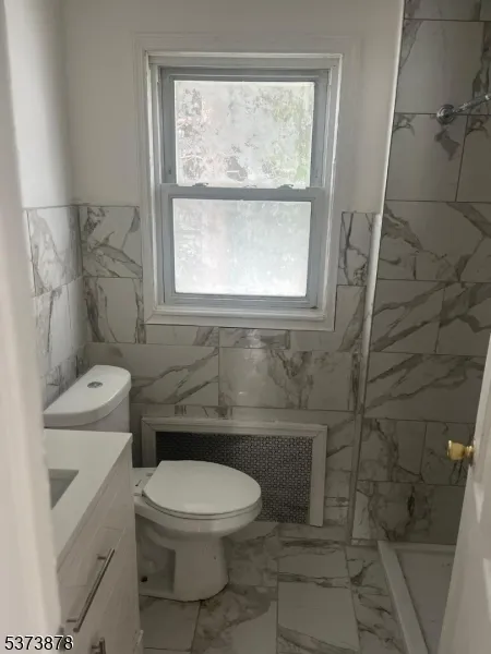 35 Chestnut Ave Irvington, NJ 07111