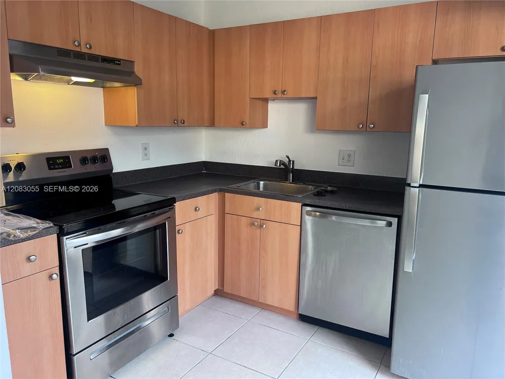 4651 NW 9th Dr #4651 Plantation, FL 33317