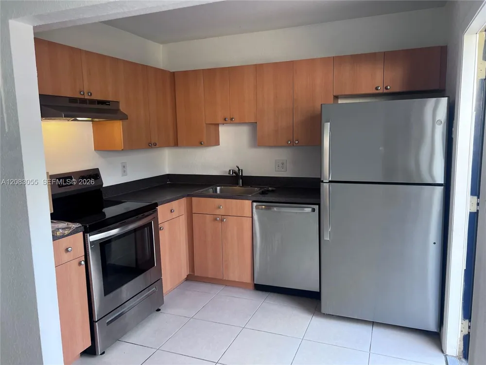 4651 NW 9th Dr #4651 Plantation, FL 33317